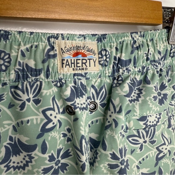 FAHERTY Beacon Swim Trunks - Picture 5 of 6